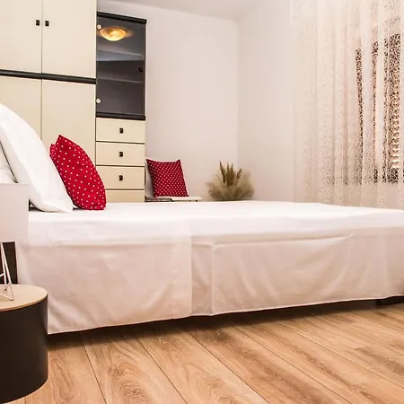 Holiday home House Nevenka *